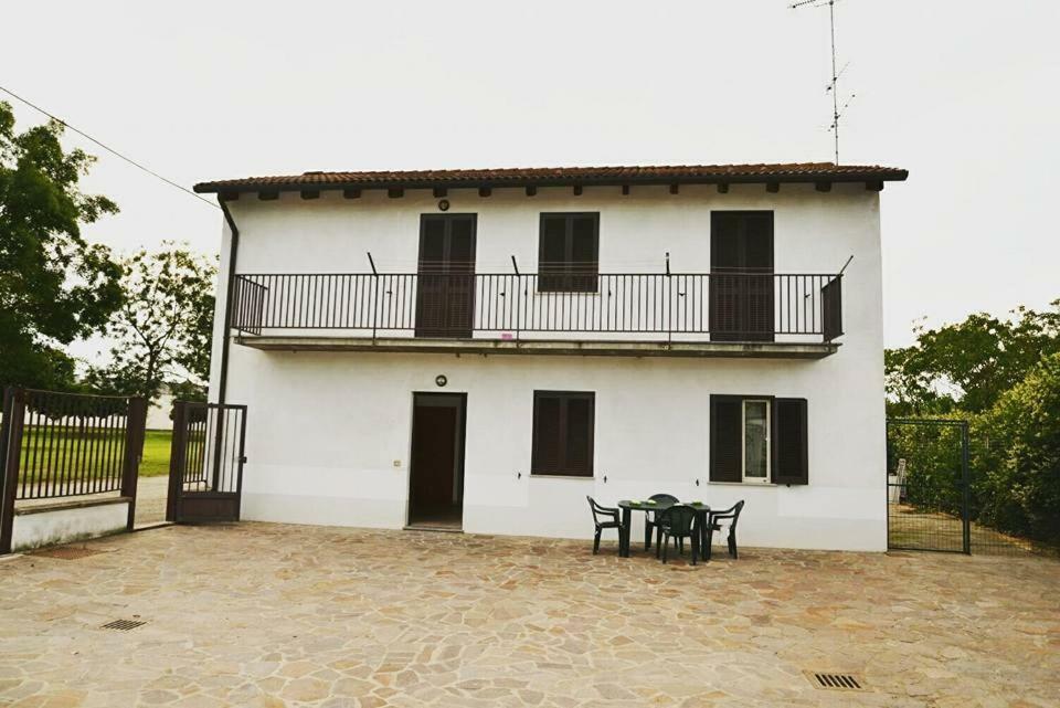 Bed and Breakfast Gaietta Frassineto Po Екстер'єр фото