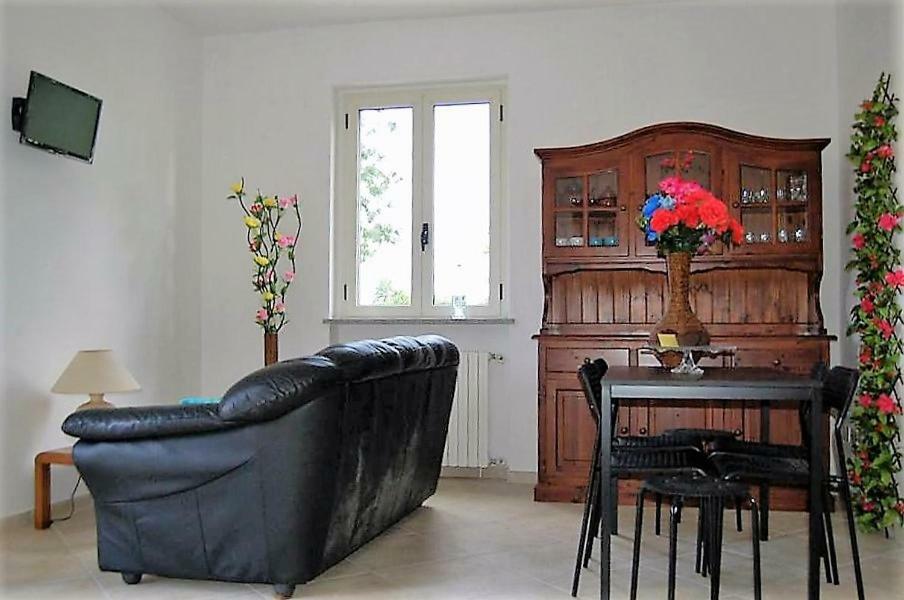 Bed and Breakfast Gaietta Frassineto Po Екстер'єр фото