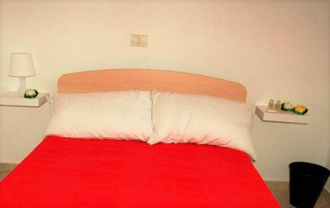 Bed and Breakfast Gaietta Frassineto Po Екстер'єр фото